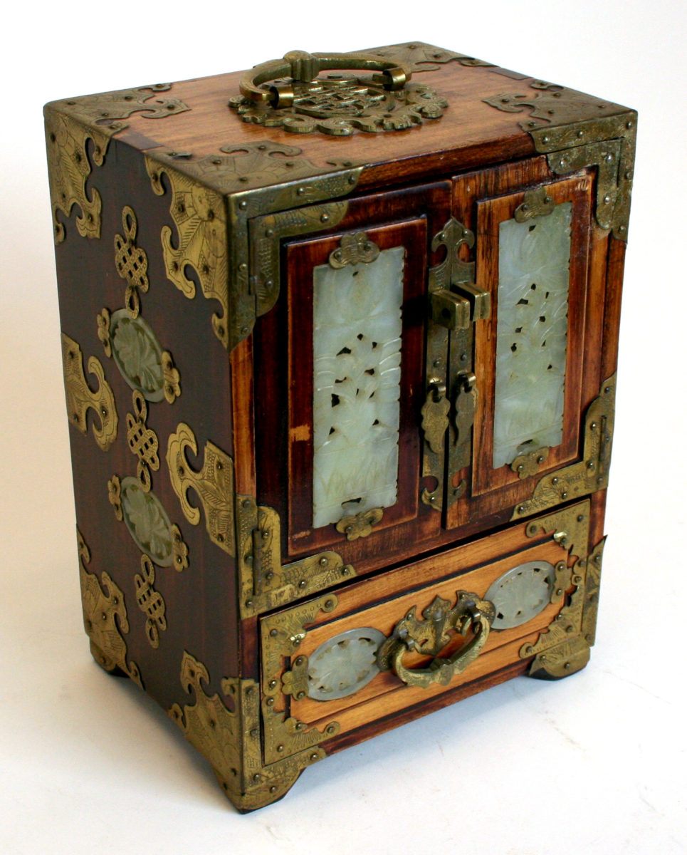 19th century Chinese rosewood jewelry cabinet